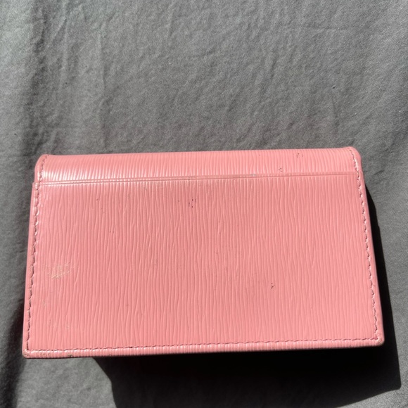 Prada Wallet - Picture 2 of 4